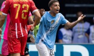 世俱杯-福登传射多库建功刘易斯染红 曼城2-0维达德